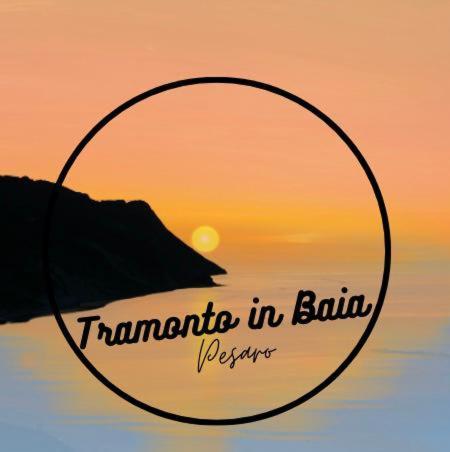 페자로 Tramonto In Baia 아파트 외부 사진